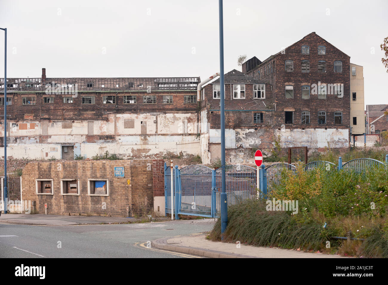 Recession, Stoke-on-Trent, Britain The old Royal Doulton factory, Niles Street, Burslem, Stoke-on-Trent Stock Photo