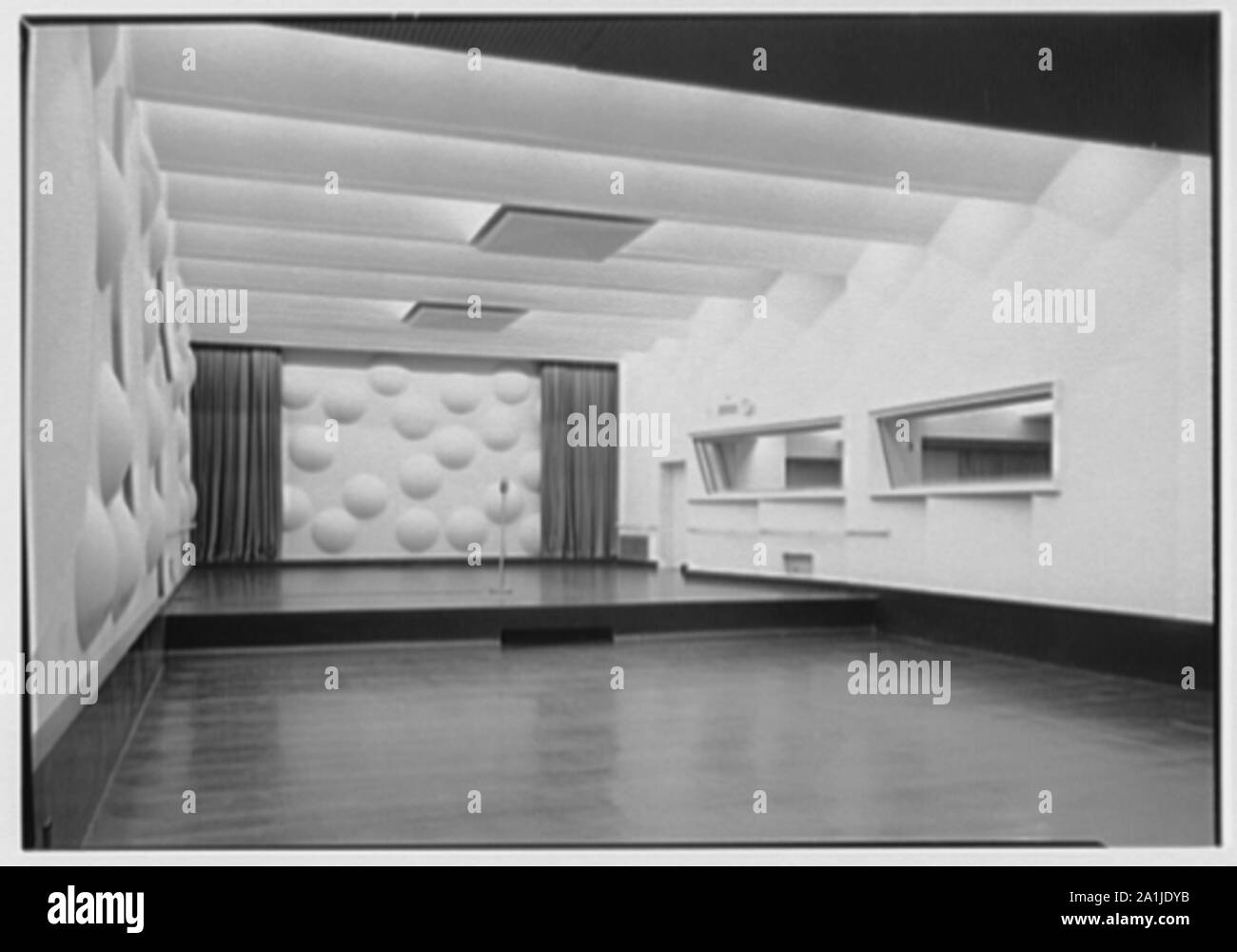 National Broadcasting Co., Rockefeller Center, New York Stock Photo Alamy