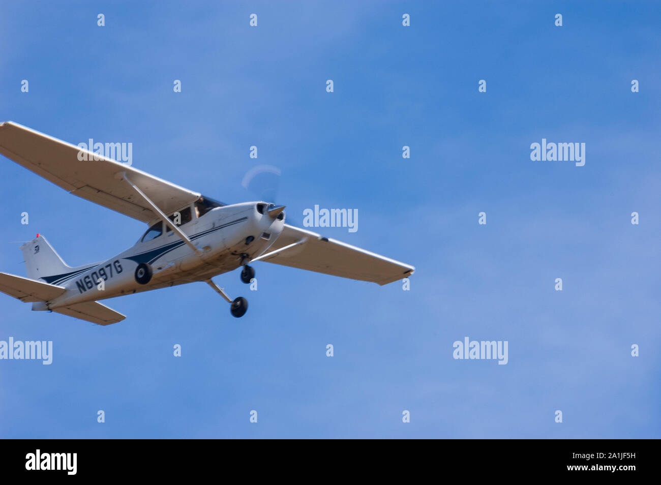 Cessna Skyhawk landing at Bluegrass Airport in Lexington Kentucky Stock Photo