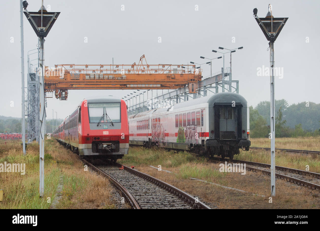 DLR prüft neues Licht an Bahnübergängen - AUTO BILD