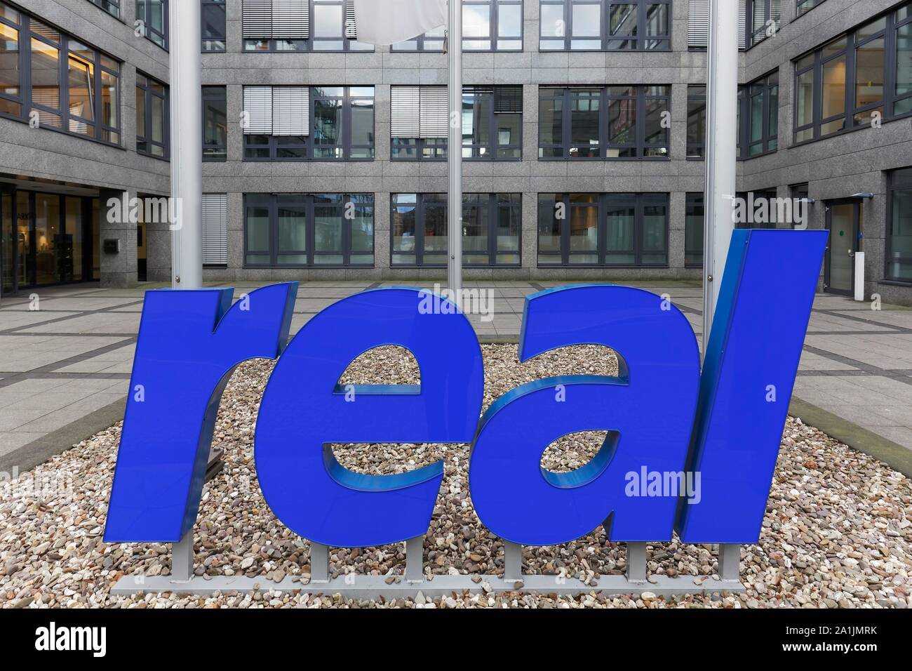 Headquarters of the Real Group, retail chain of Metro AG, Dusseldorf, North  Rhine-Westphalia, Germany Stock Photo - Alamy