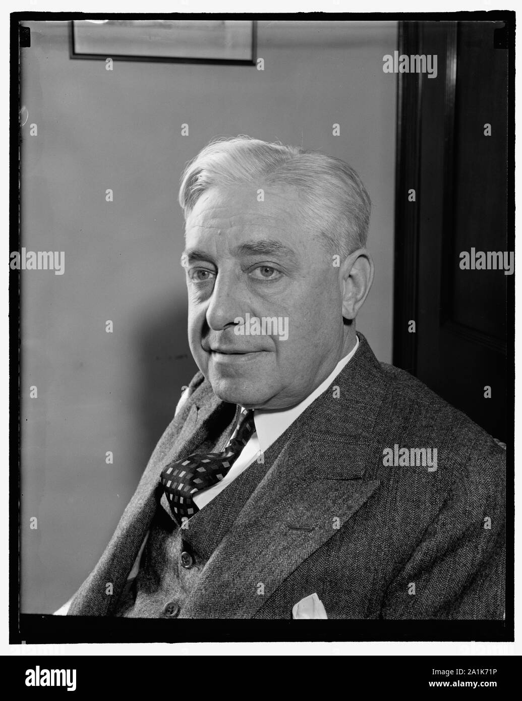 New Jersey congressman. Washington, D.C., April 8. A new informal picture of Rep. Donald H. McLean, republican of New Jersey. 4- 8-39 Stock Photo
