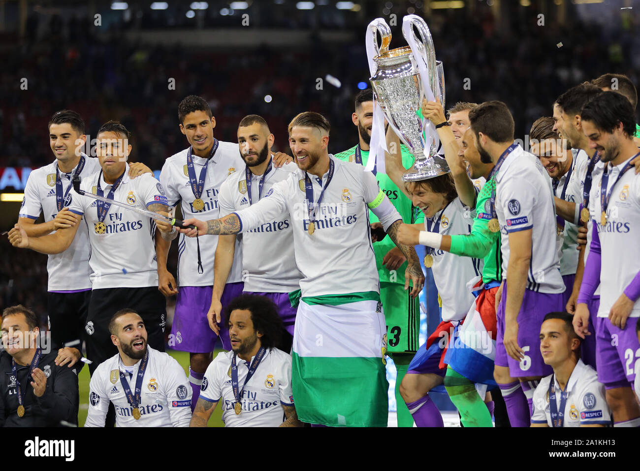 Real Madrid celebrate after winning the UEFA Champions League - Juventus v  Real Madrid, UEFA Champions League Final, National Stadium of Wales,  Cardiff - 3rd June 2017 Stock Photo - Alamy
