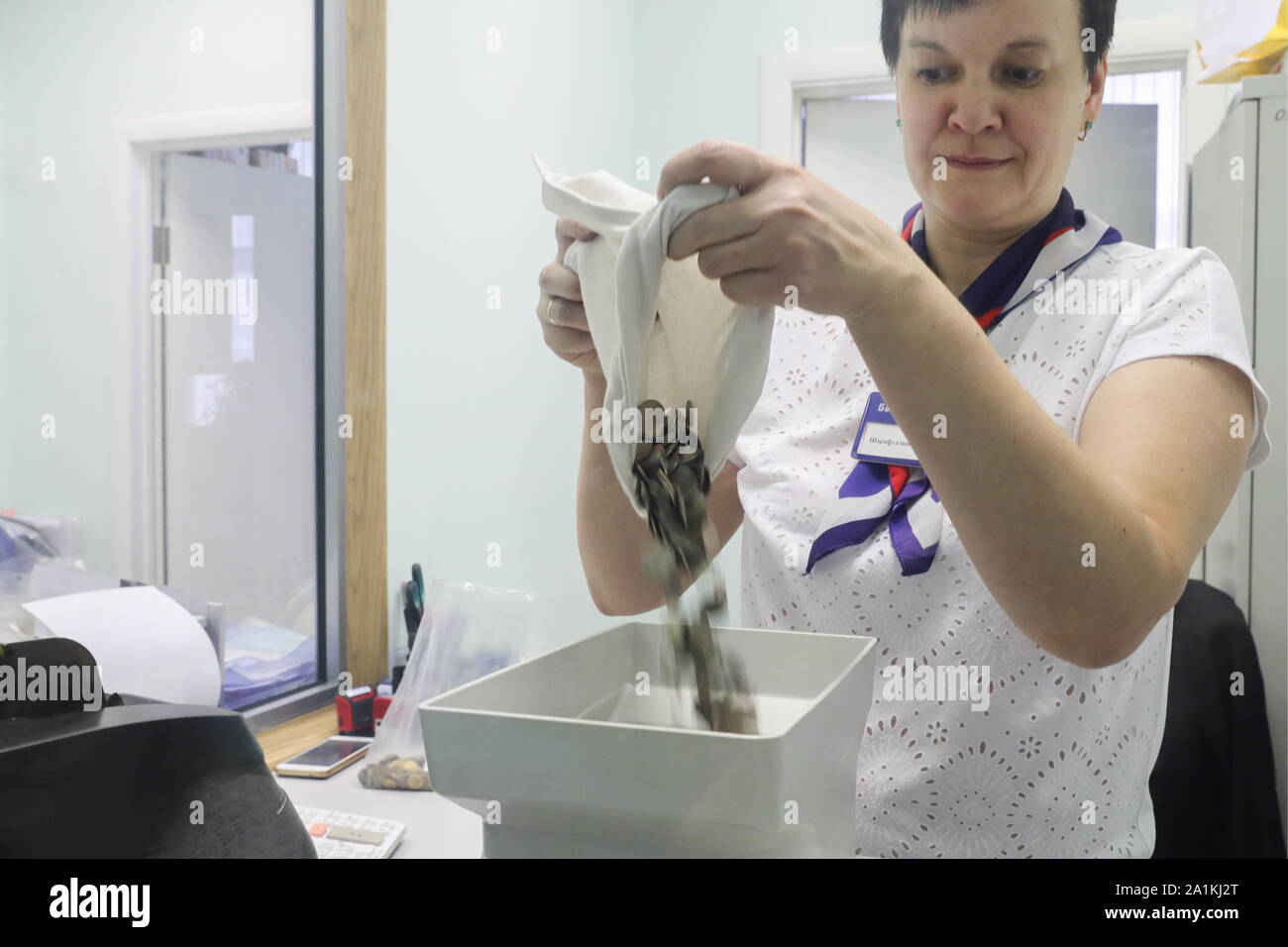 Yekaterinburg Russia September 27 2019 An Employee Of Neyva