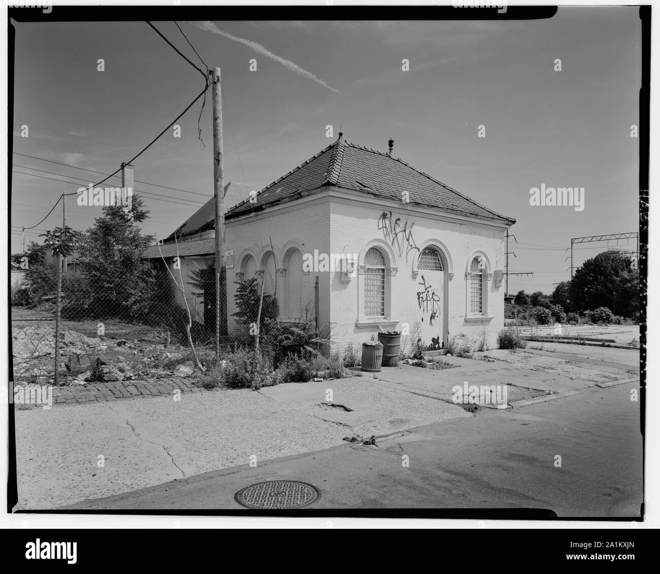 Former trolley waiting room at North Philadelphia station in 1993 This ...