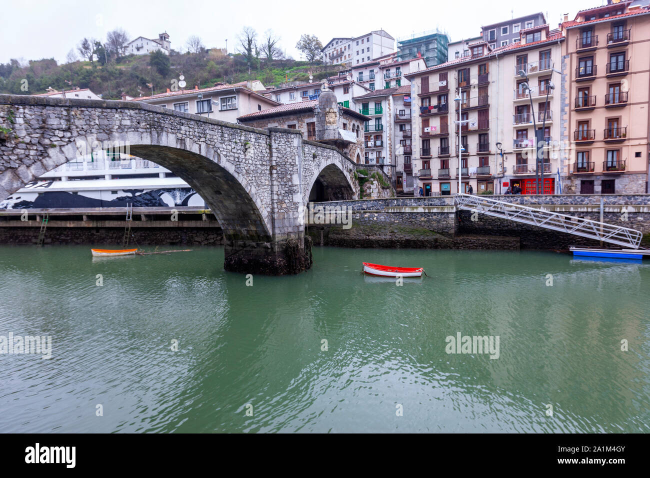Puente viejo, Old Bridge, Ondarroa,  Biscay, Basque Country,  Spain. Stock Photo