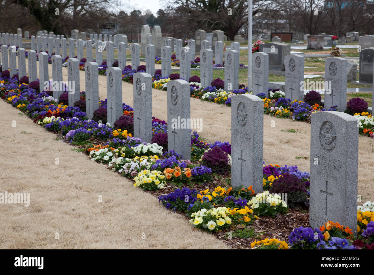 Oakwood cemetery hi-res stock photography and images - Alamy
