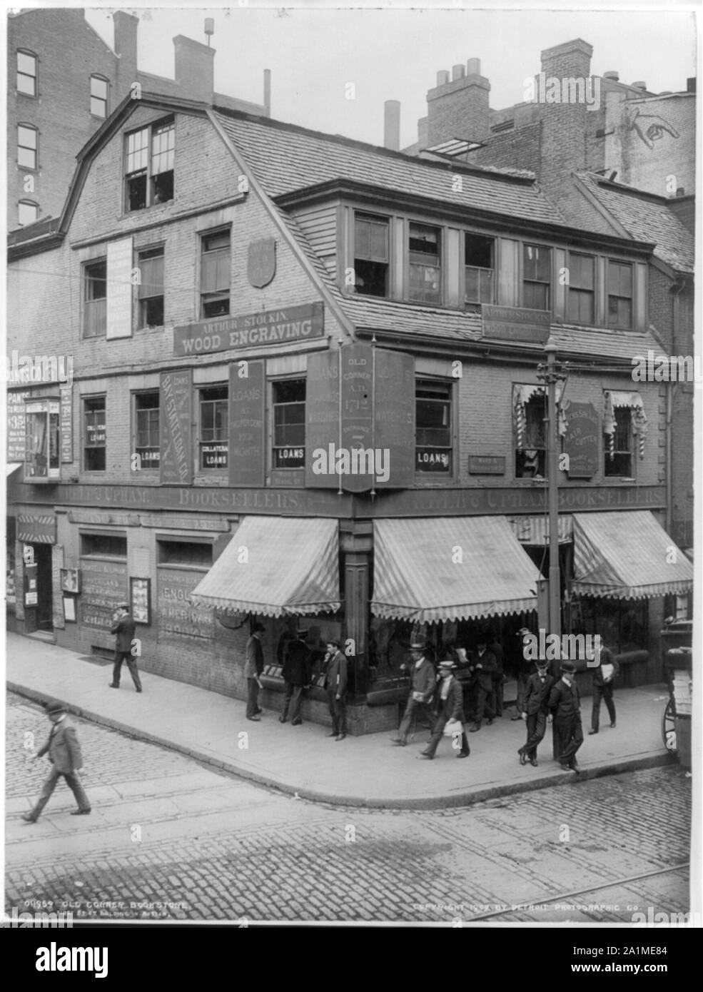 Old corner building in hi-res stock photography and images - Alamy