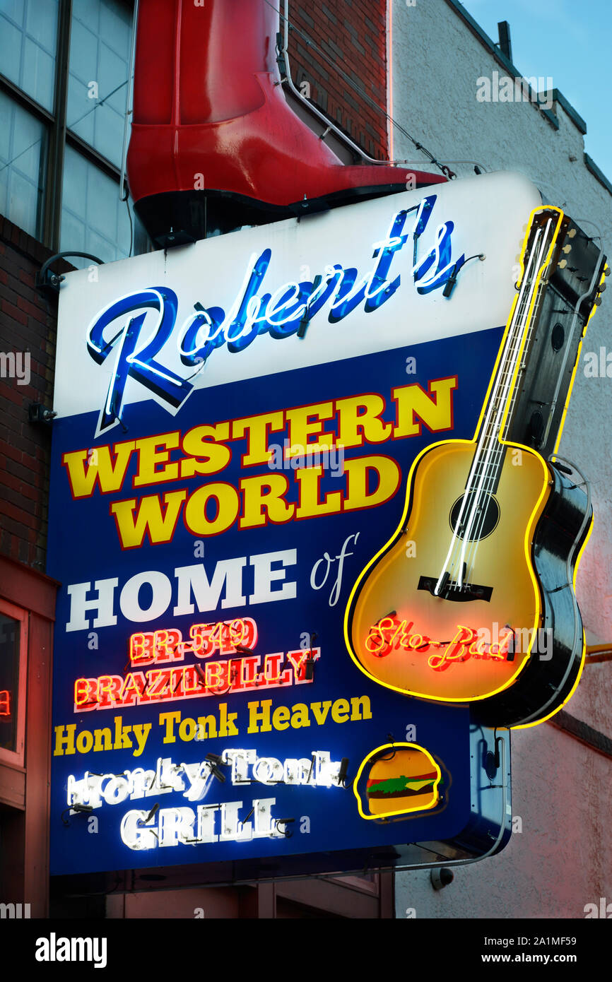 Robert's Western World