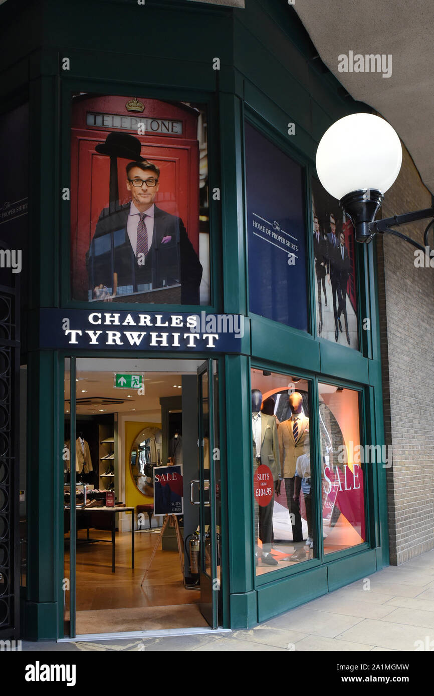 Charles tyrwhitt hi-res stock photography and images - Alamy