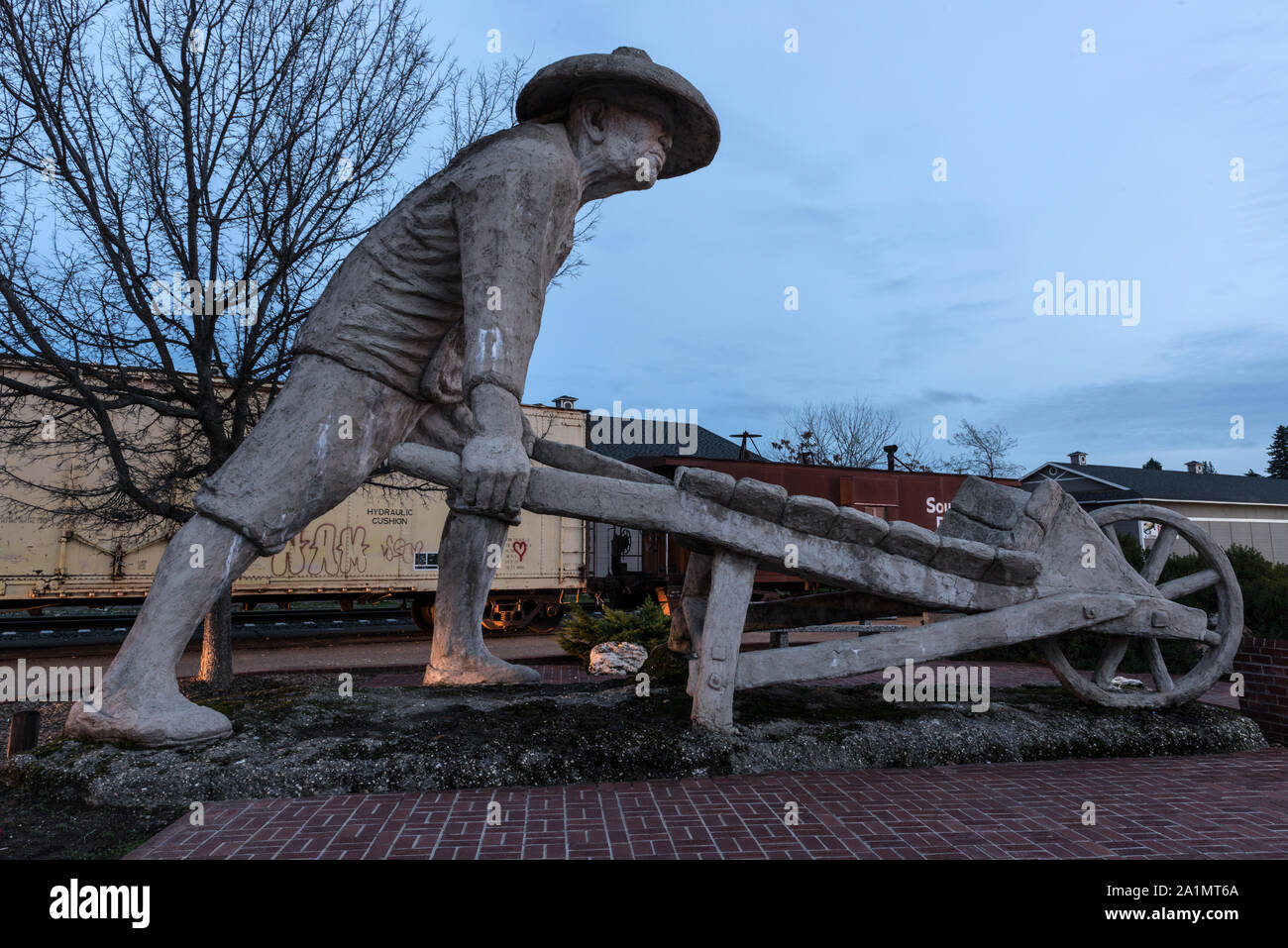 One of several remarkable roadside attractions giant, concrete statues