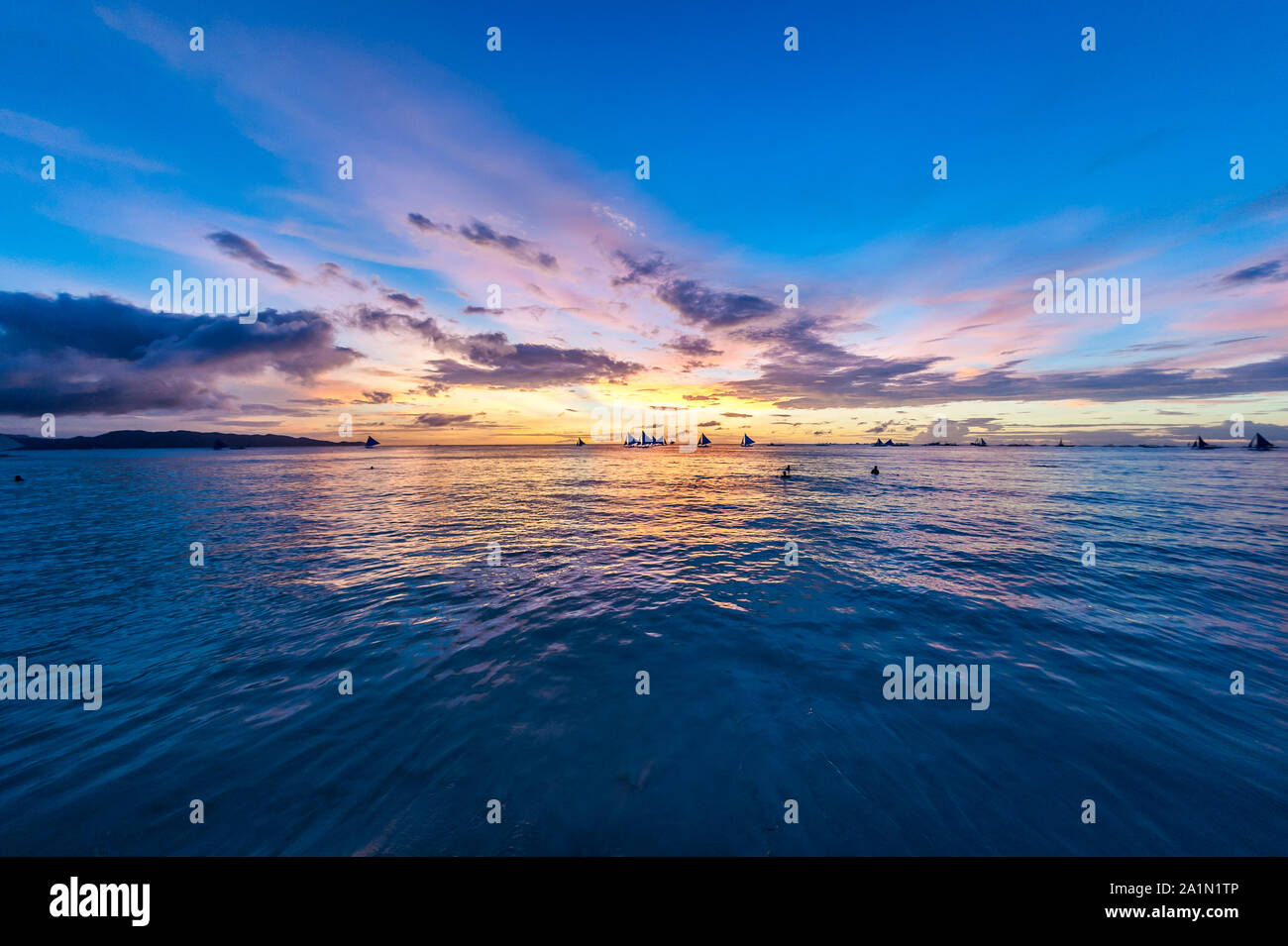 Yacht in sunset boracay hi-res stock photography and images - Alamy