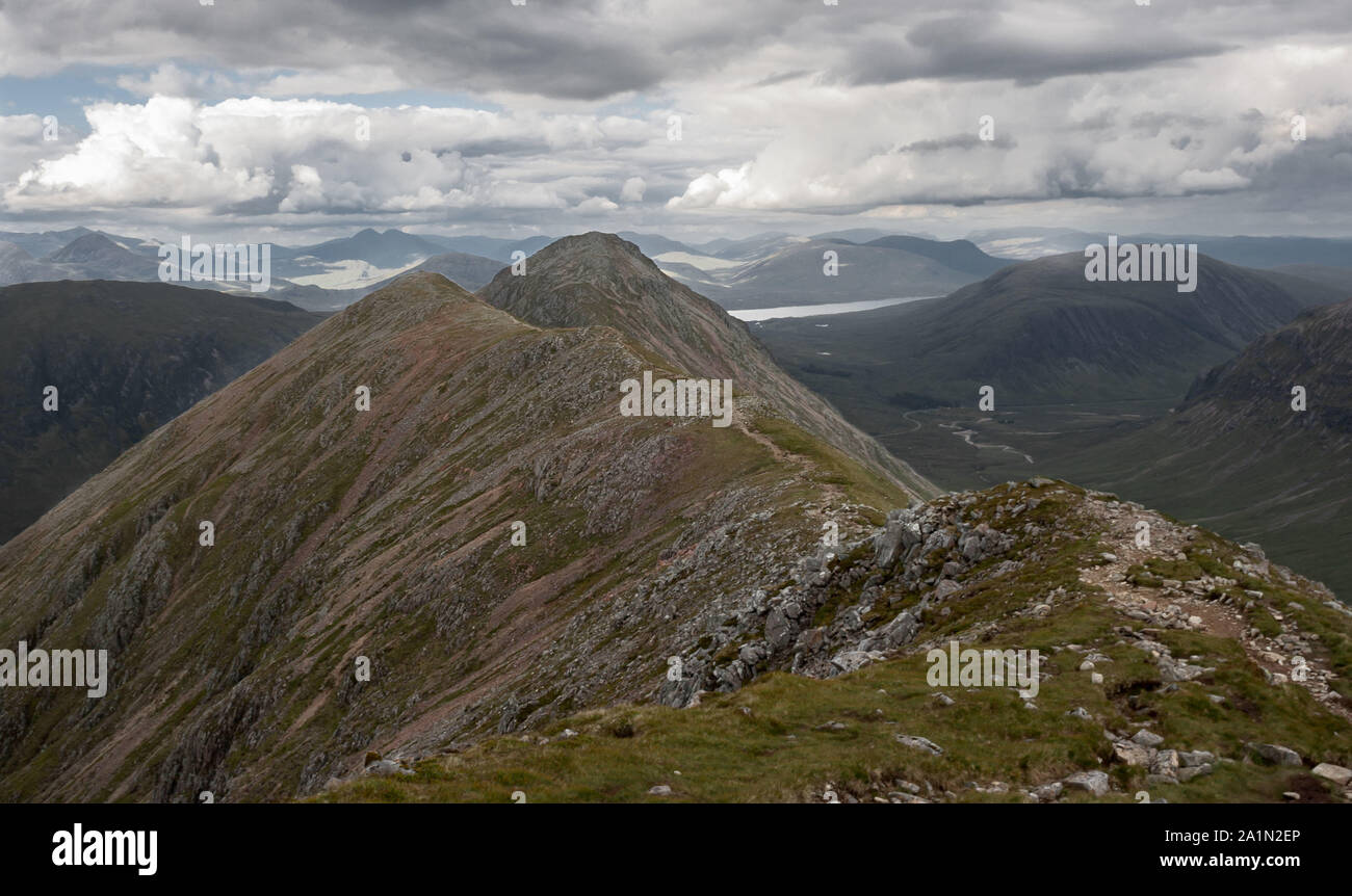 Path traversing the ridge to Stob Dubh, peak of the Buachaille Etive ...