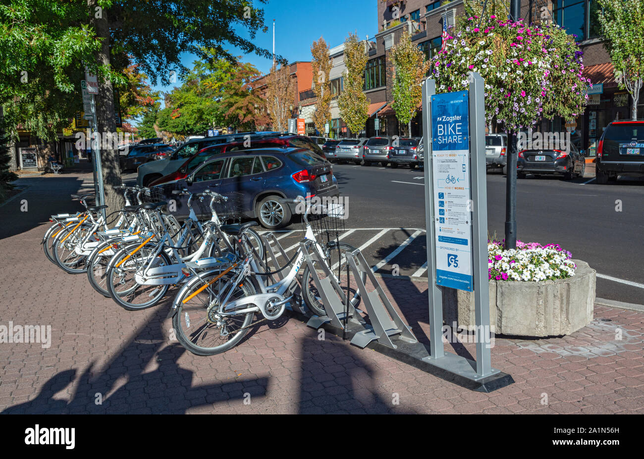 Oregon, Bend, Downtown, Wall Street, bike share station Stock Photo Alamy