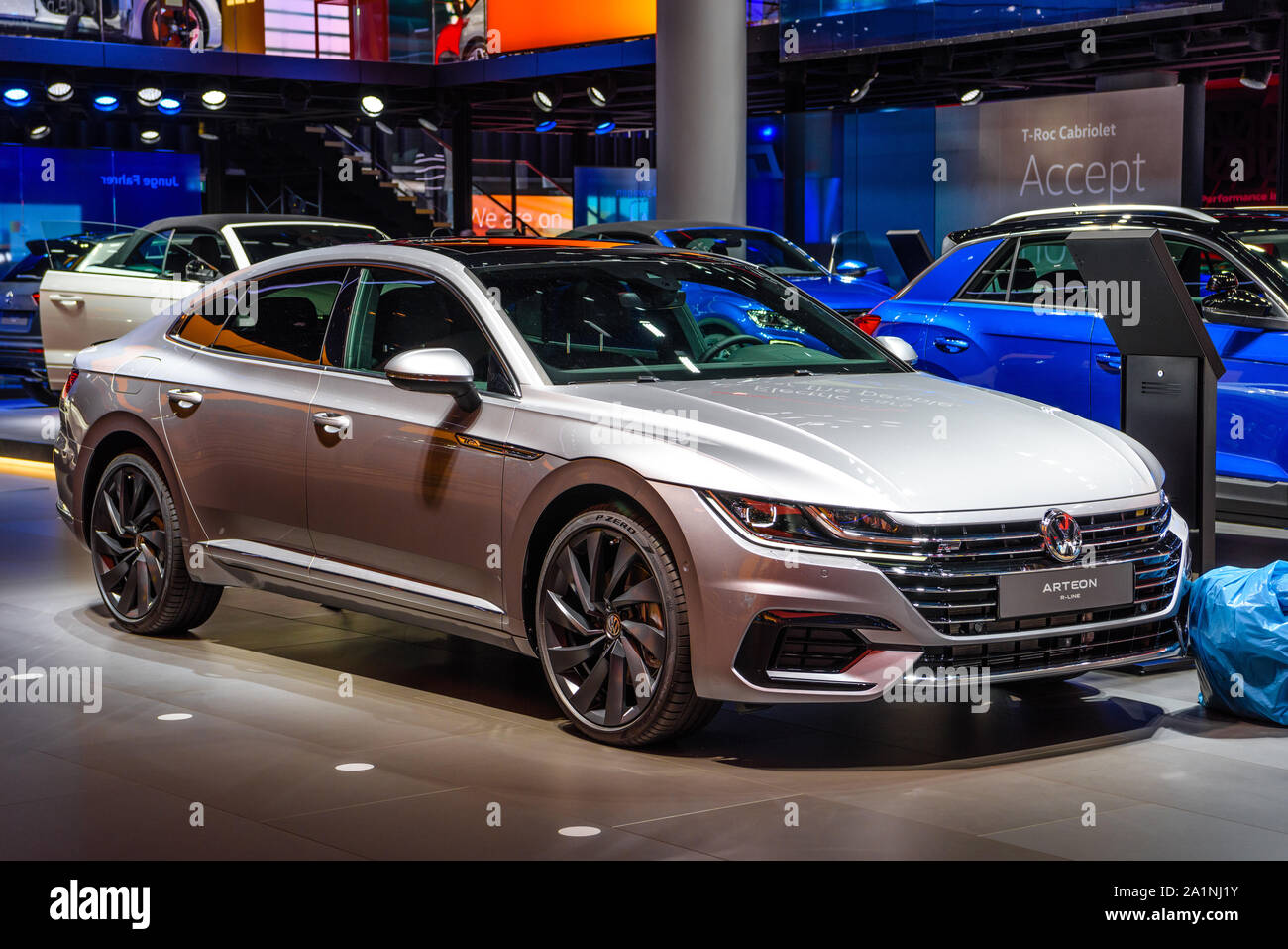 vw arteon diecast model
