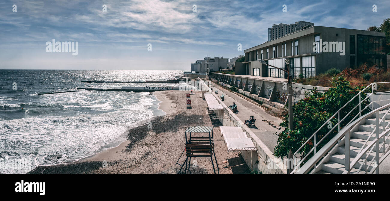 Odessa, Ukraine - 09.05.2019. Panoramic view of the autumn beach in the resort of Arcadia in Odessa, Ukraine, on a sunny day Stock Photo