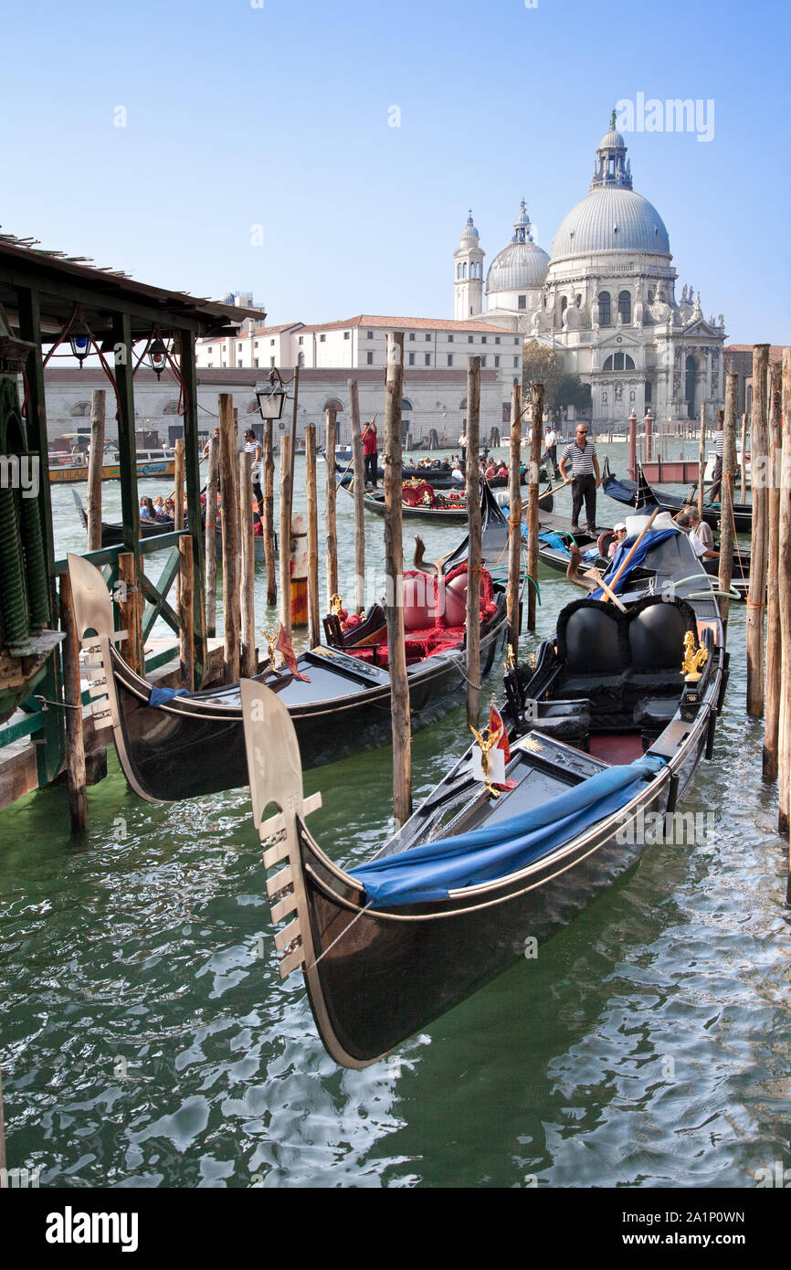 Historical grand canal hi-res stock photography and images - Alamy