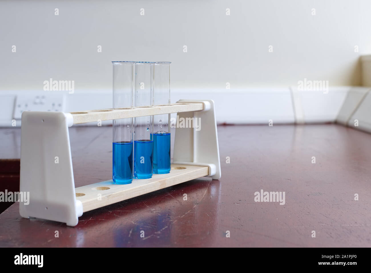 Boiling tube hires stock photography and images Alamy