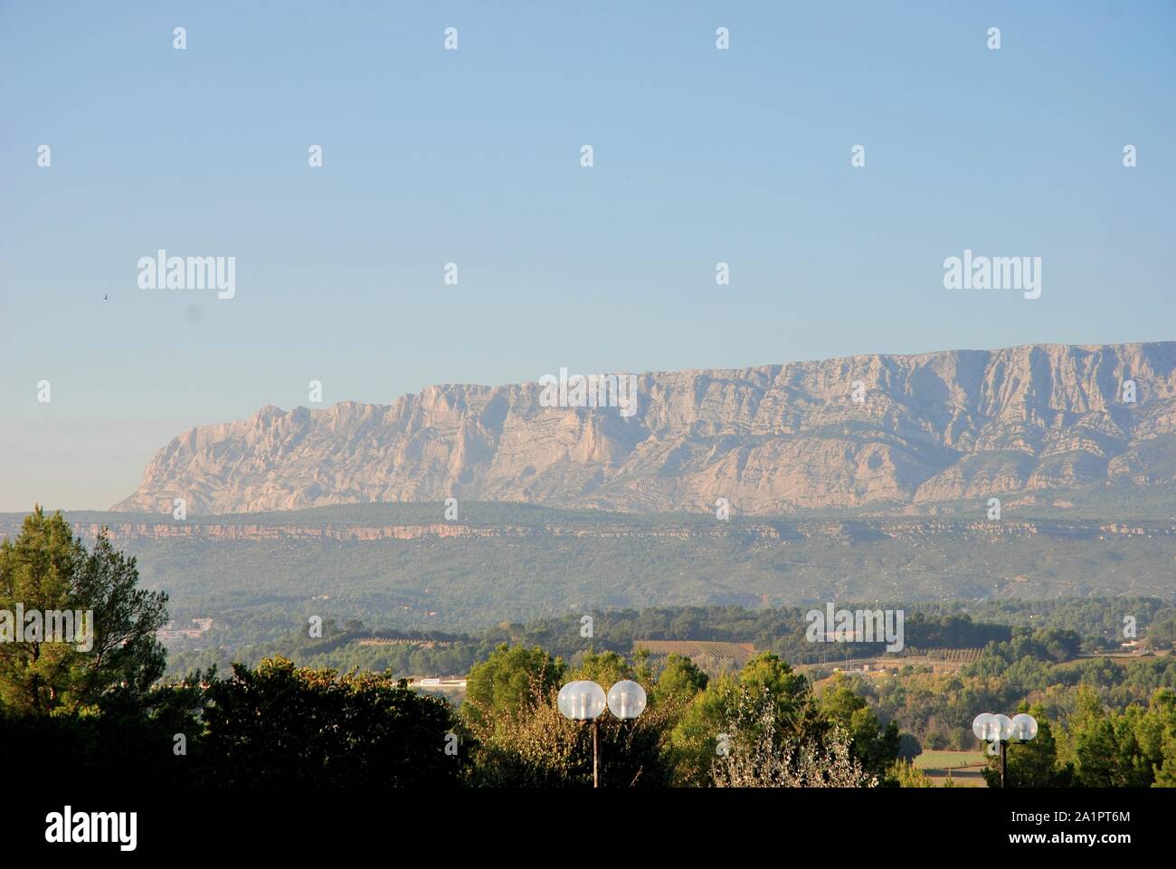 the Sainte Victoire mountain seen from Trets in Provence Stock Photo