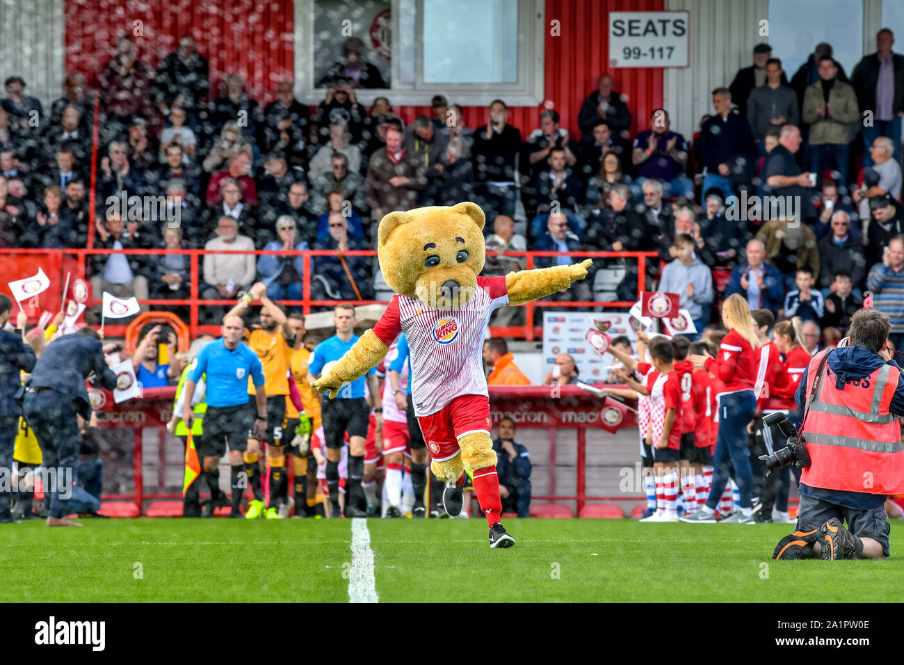Stevenage, UK. 28th Sep, 2019. The Stevanage mascot leads out the teams at the start of the EFL Sky Bet League 2 match between Stevenage and Cambridge United at the Lamex Stadium, Stevenage, England on 28 September 2019. Photo by Phil Hutchinson. Editorial use only, license required for commercial use. No use in betting, games or a single club/league/player publications. Credit: UK Sports Pics Ltd/Alamy Live News Stock Photo