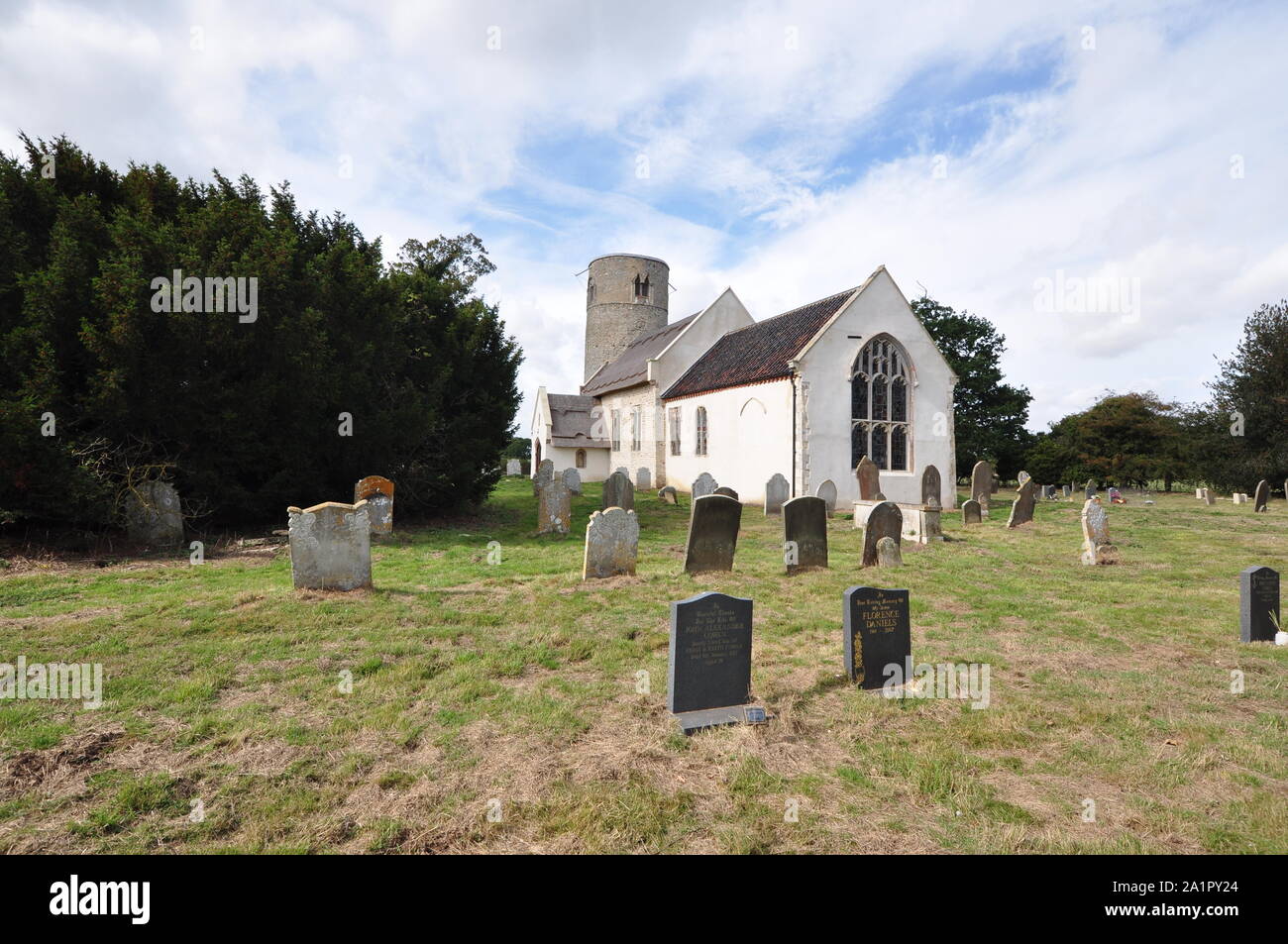 St margaret church at herringfleet hi-res stock photography and images ...