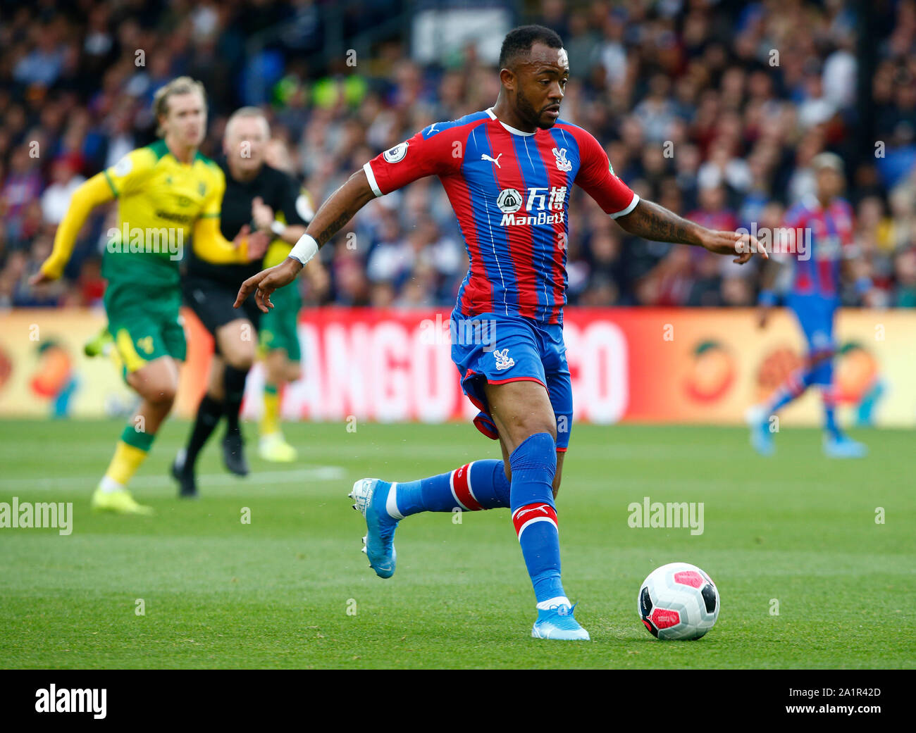 London, UK. 28th Sep, 2019.Crystal Palace's Jordan Ayew during English Premier League between Crystal Palace and Norwich City at Selhurst Park Stadium, London, England on 28 September 2019 Credit: Action Foto Sport/Alamy Live News Stock Photo