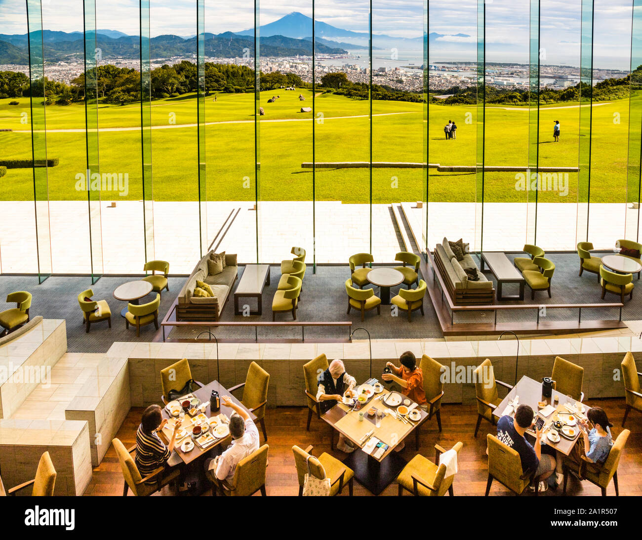 Nippondaira Hotel, Shizuoka, Japan overlooking Mount Fuji. The all-day dining hotel restaurant The Terrace offers a fantastic view of the new day already for breakfast Stock Photo