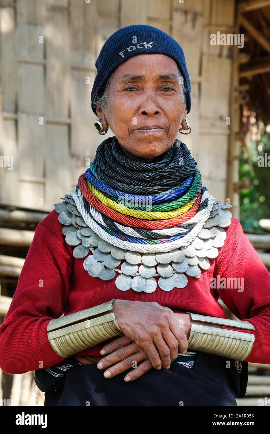 Bru Tribe / Tribal Woman Wearing Traditional Beads And Coin Jewelry, Also  Known As Reang Tribe, Damdiai Village, Jampui Hills, On Mizoram Border,  Trip - SuperStock