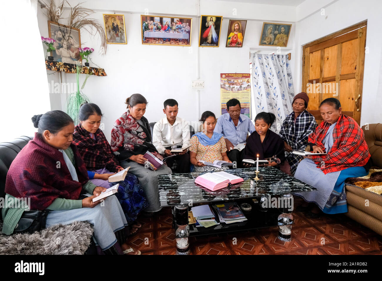 Weekly prayer meeting of a Catholic Small Christian Community in the village of Mawlyndepp near Shillong, Meghalaya State, Northeast India Stock Photo