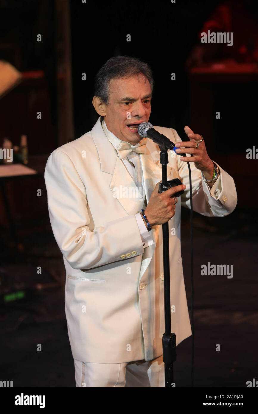 el principe d ela cancion mexicana Jose Jose y Cristian Castro durante