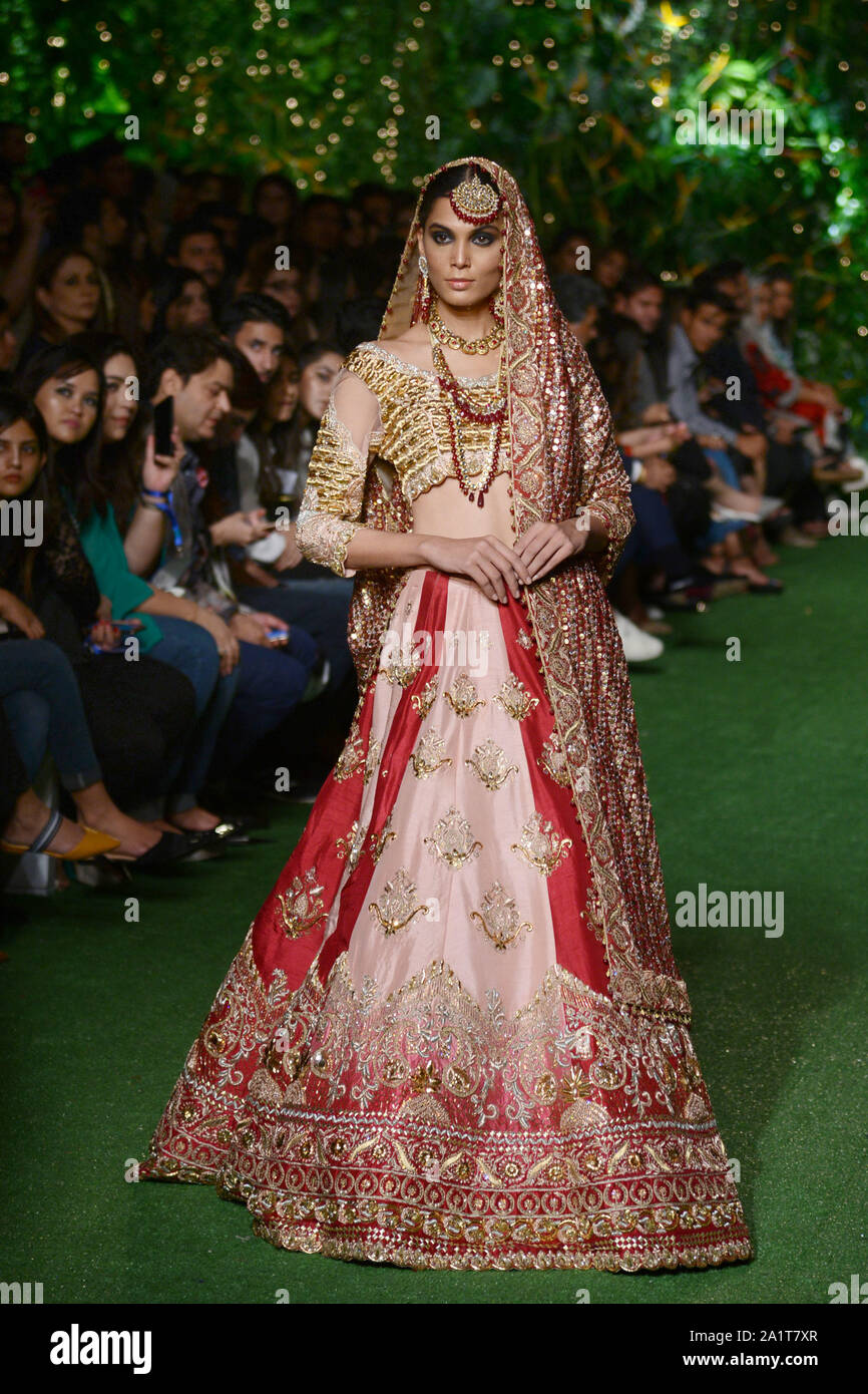 Lahore Pakistan. 28th Sep 2019. Models walks on ramp and presenting creations of Pakistani famous designer MNR Design Studio FAS NoreenNeelam Fahad Hussayn Nickie Nina Rebublic by Omar Farooq and HSY ...
