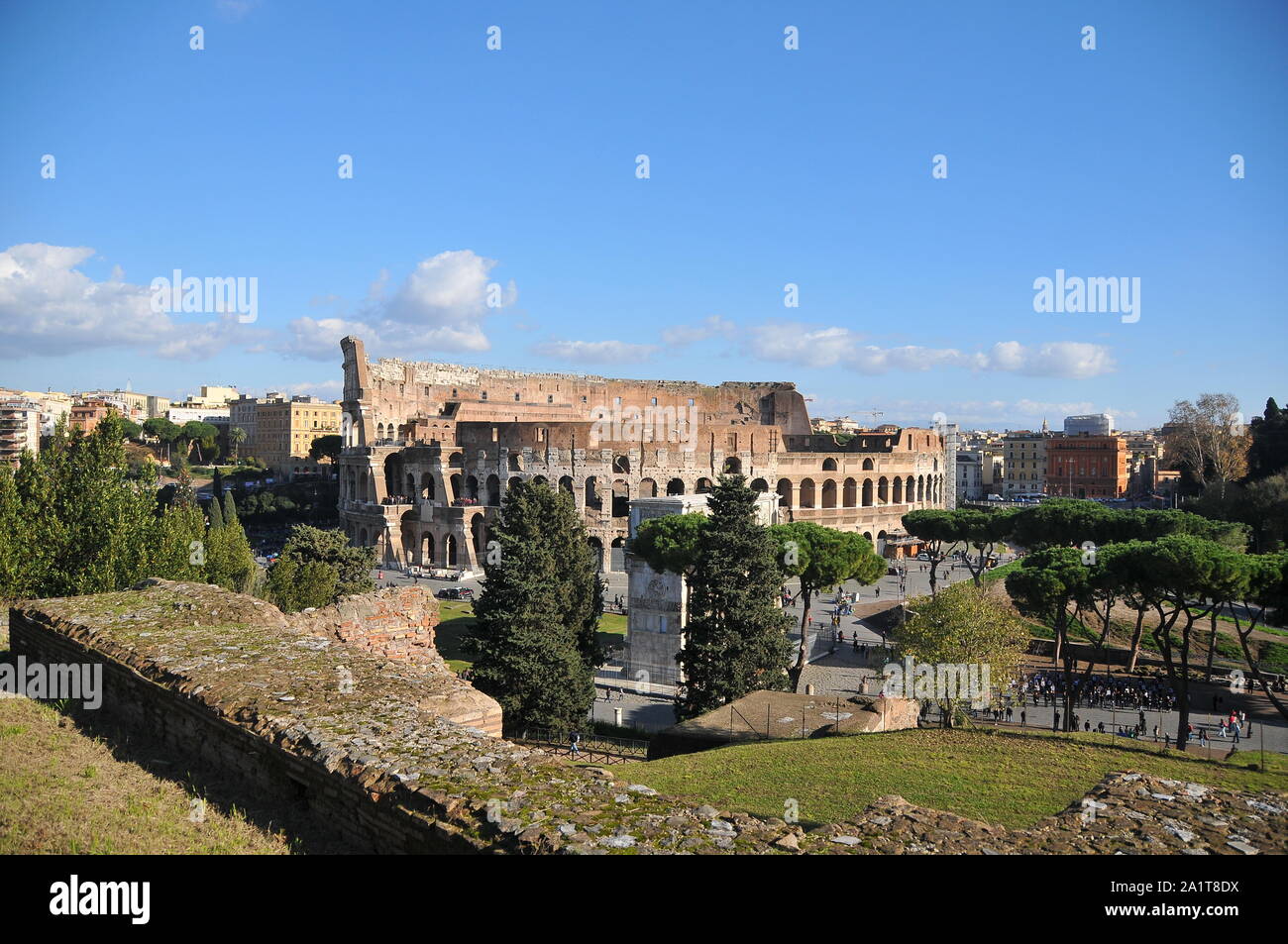 Coluseeum Rome High Res Roman colosseum colosseo iconic hi-res stock photography and images - Alamy