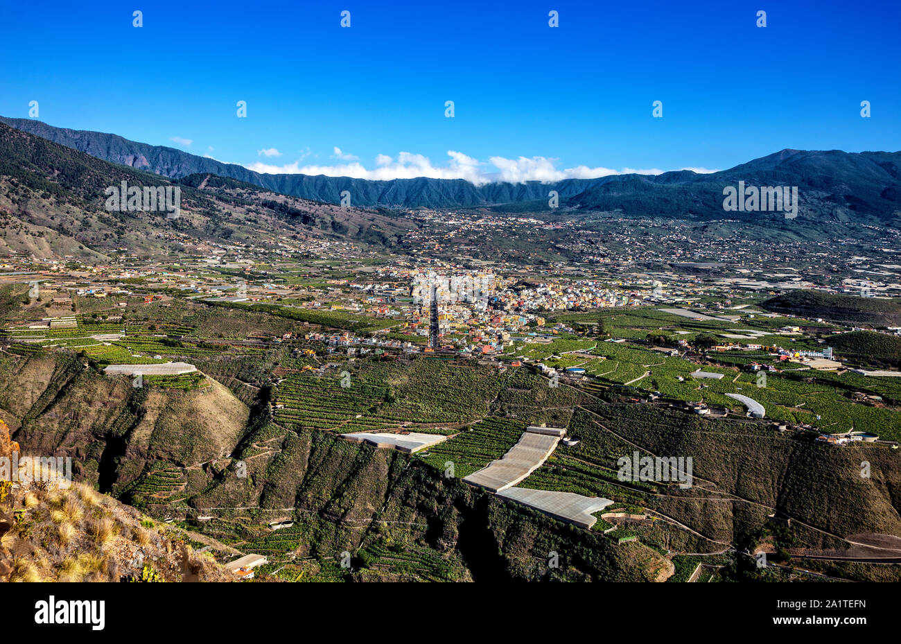Los Llanos de Aridane, Valle de Aridane, La Palma, Canary Islands, Spain, Europe. El Paso and Cumbre Nueva in the background. View from the Mirador El Stock Photo
