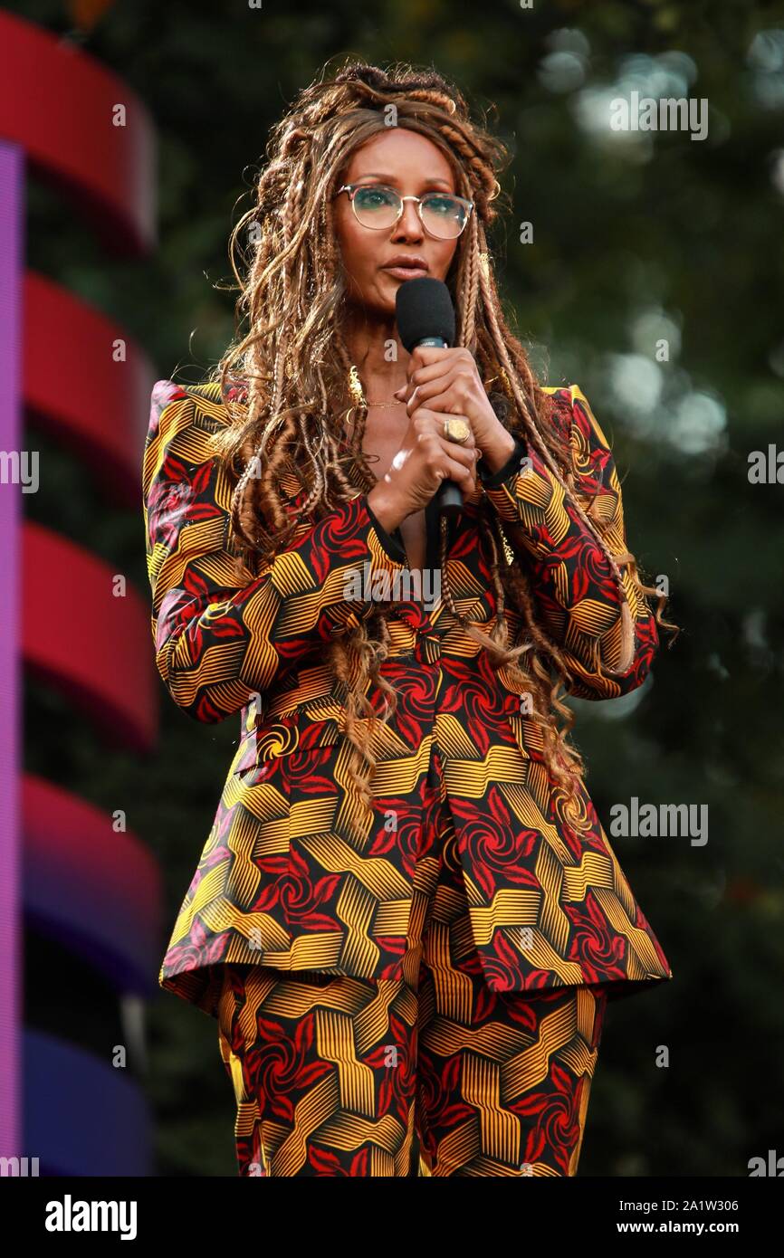 New York, NY, USA. 28th Sep, 2019. Iman on stage for 2019 Global Citizen Festival, The Great Lawn, Central Park, New York, NY September 28, 2019. Credit: Jason Mendez/Everett Collection/Alamy Live News Stock Photo