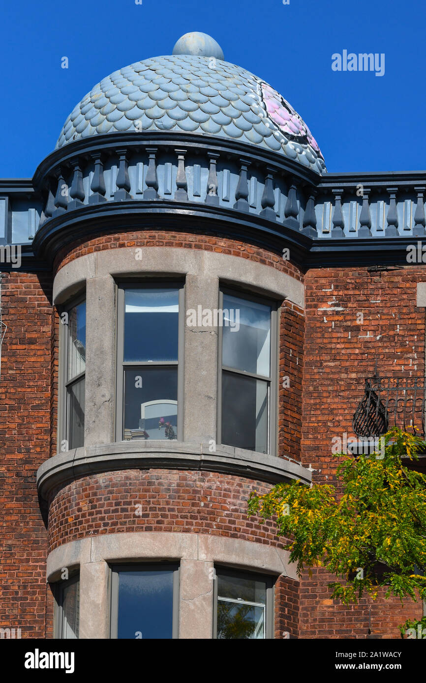 Historical building, Park Avenue, Montreal Stock Photo