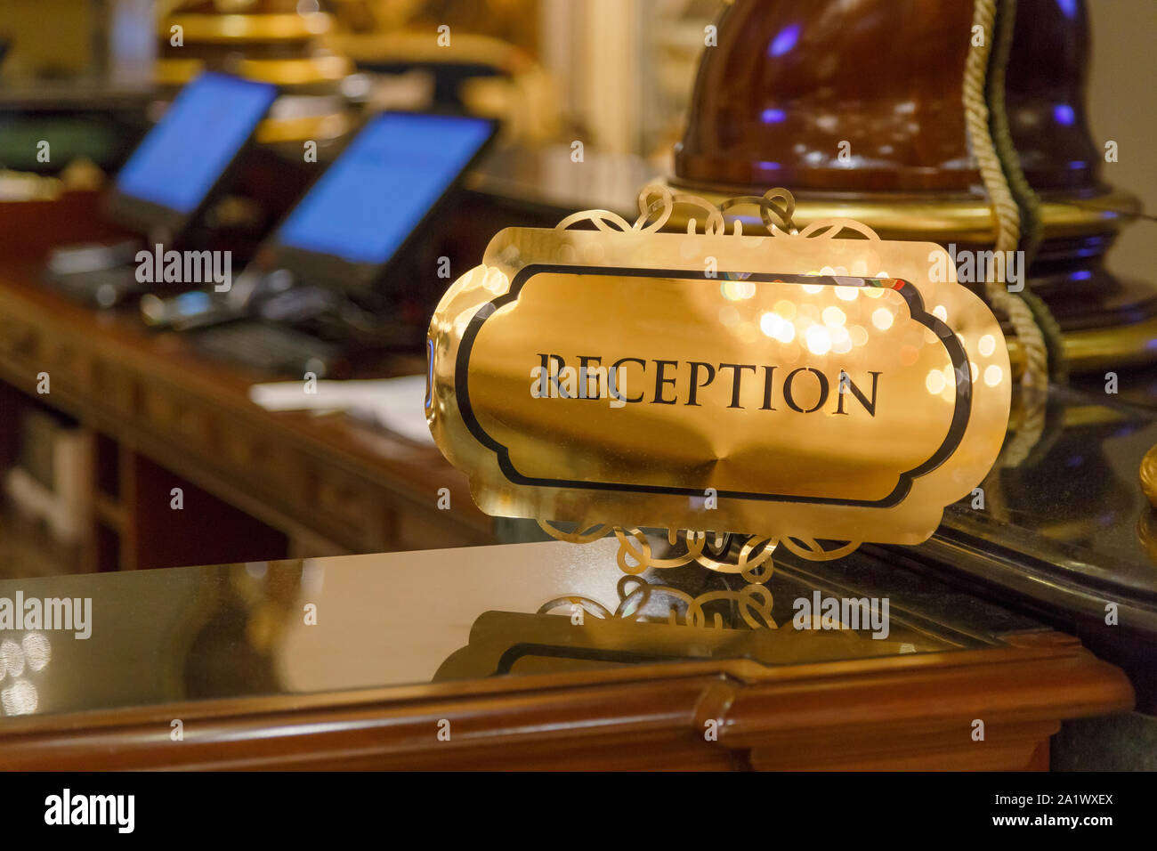 Hotel Reception Desk High Resolution Stock Photography and Images - Alamy