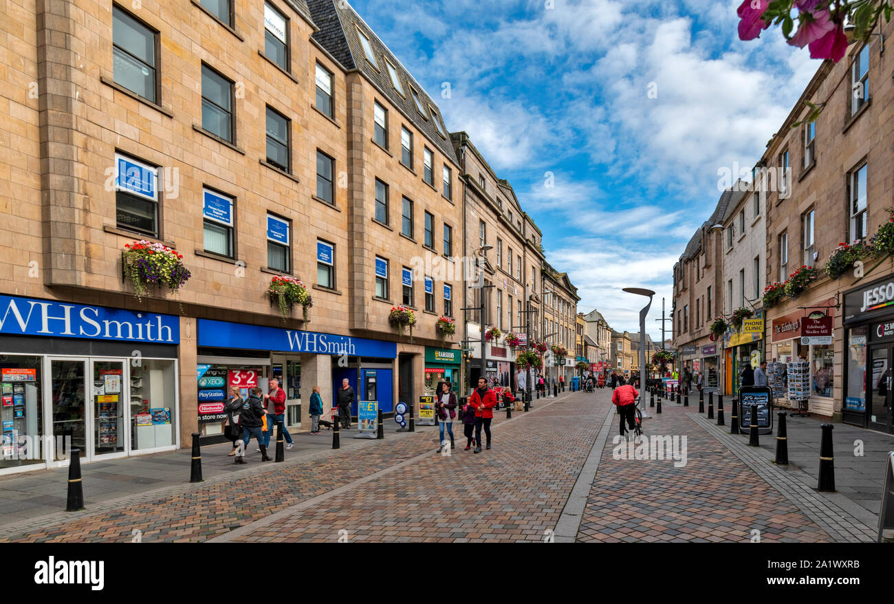 INVERNESS CITY SCOTLAND THE HIGH STREET LATE SUMMER MORNING Stock Photo