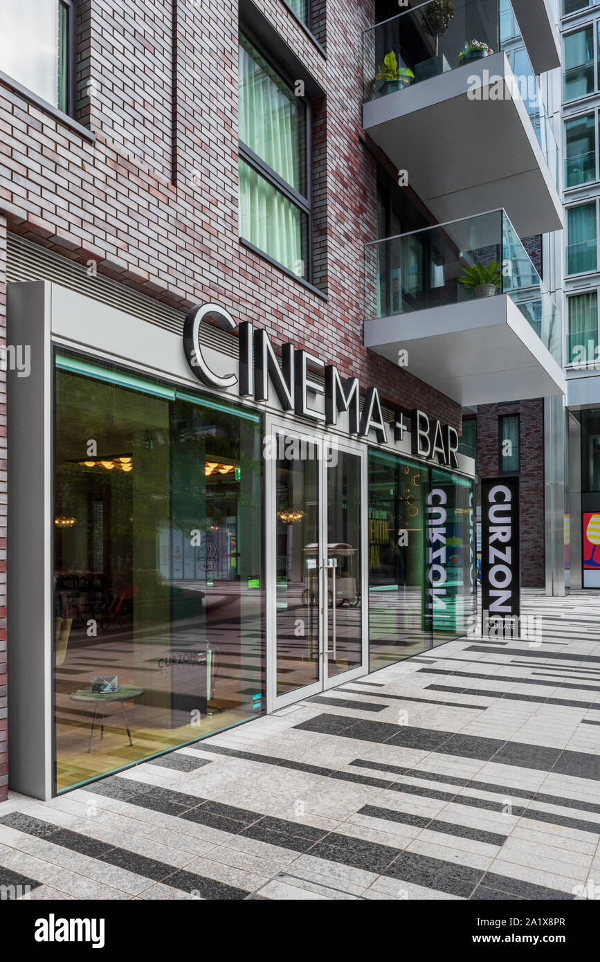 Curzon Cinema Aldgate - The new Curzon cinema on the Goodman's Fields development in East London Stock Photo