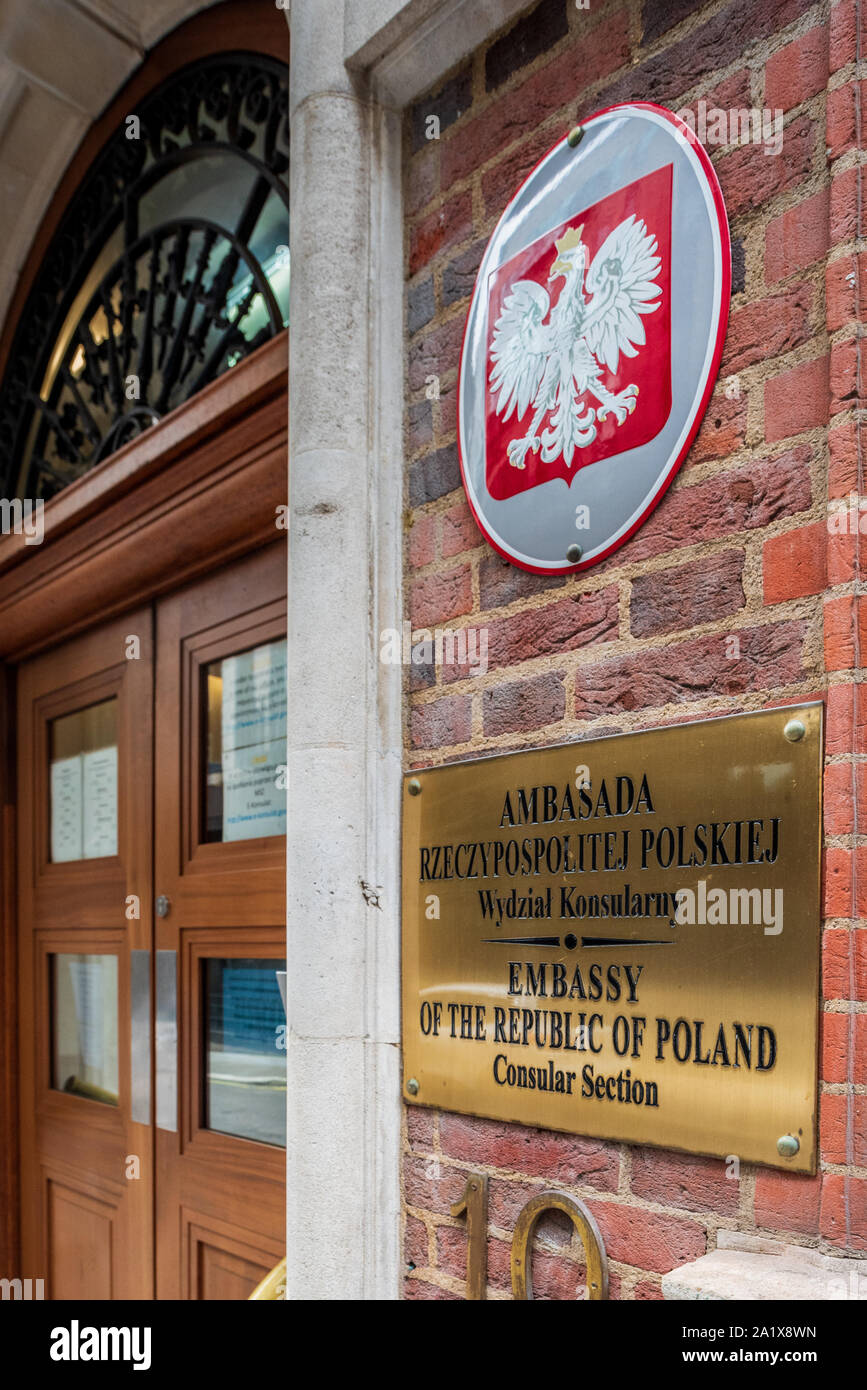 Polish Embassy London - the Polish Embassy Consular, Cultural Institute & Economic Sections in Bouverie Street off Fleet Street in Central London. Stock Photo