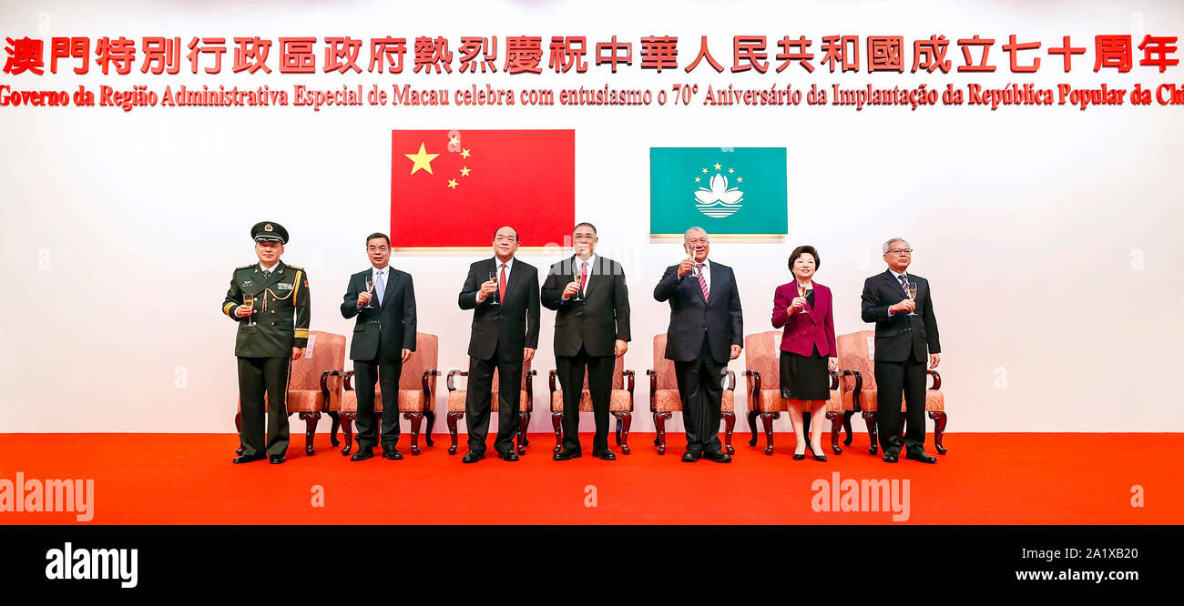 Macao, China. 29th Sep, 2019. Distinguished guests propose a toast during a reception to celebrate the 70th anniversary of the founding of the People's Republic of China in south China's Macao Special Administrative Region (SAR) Sept. 29, 2019. Credit: Xinhua/Alamy Live News Stock Photo