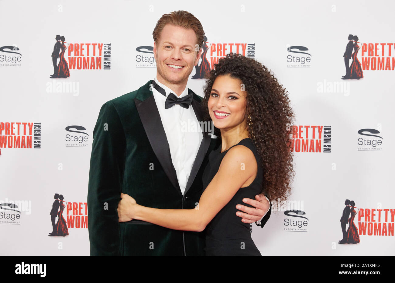 Hamburg, Germany. 29th Sep, 2019. Mark Seibert and Patricia Meeden, musical performers, come to the European premiere of the musical 'Pretty Woman' at the Stage Theater an der Elbe. Credit: Georg Wendt/dpa/Alamy Live News Stock Photo