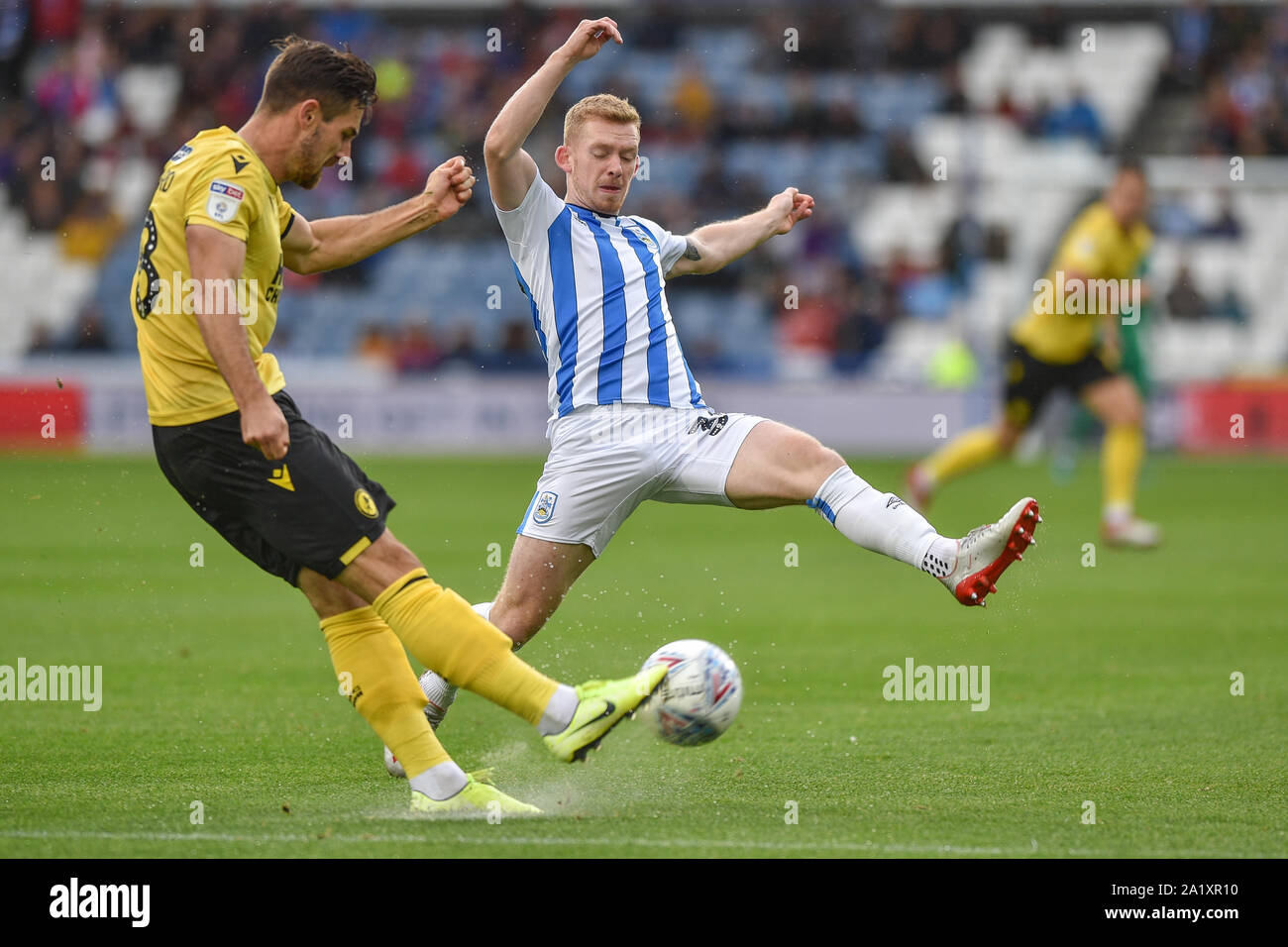 28th September 2019, John Smith's Stadium, Huddersfield, England; Sky Bet Championship, Huddersfield Town v Millwall :Lewis O'Brien (39) of Huddersfield Town chases down a clearance. Credit: Dean Williams/News Images Stock Photo