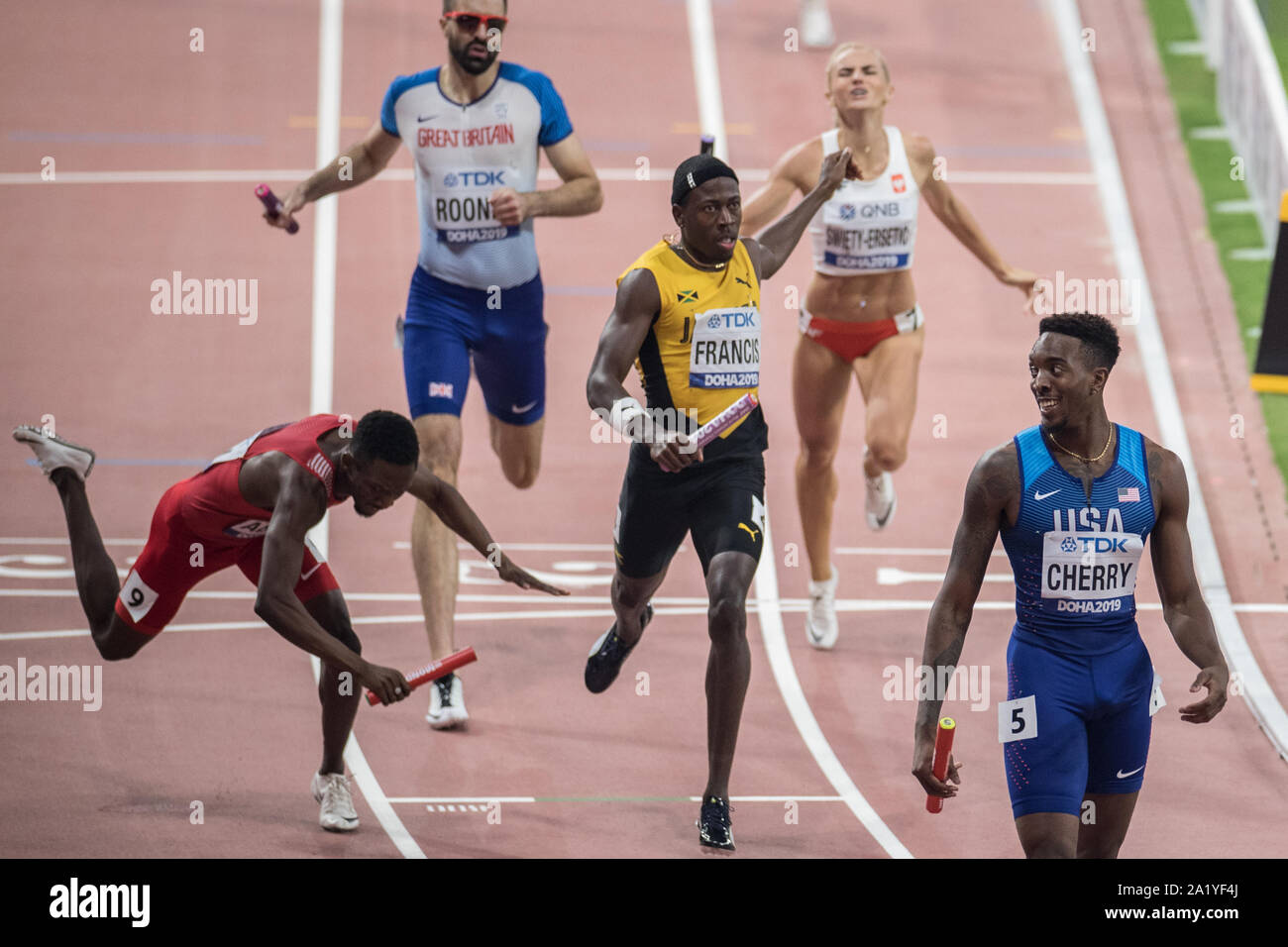 Doha, Qatar. 29th Sep, 2019. Athletics, IAAF World Championship at Khalifa International Stadium 4x400 Meter Relay, Mixed, Final