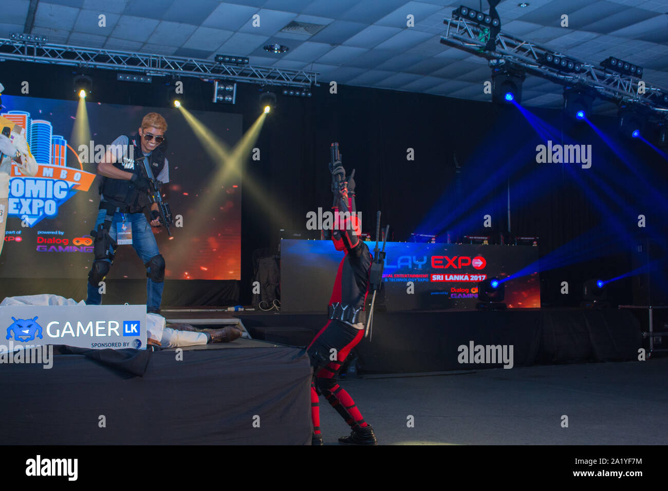 Deadpool cosplay hi-res stock photography and images - Page 2 - Alamy