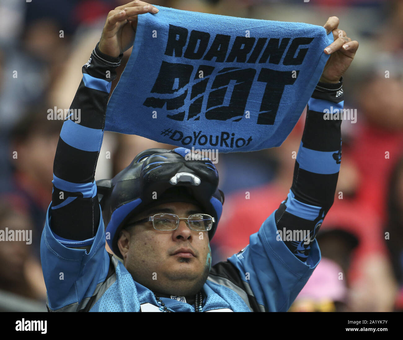 Kansas City Chiefs Carolina Panthers Fans Support Nfl Game Silhouette –  Stock Editorial Photo © kovop58@gmail.com #390627182