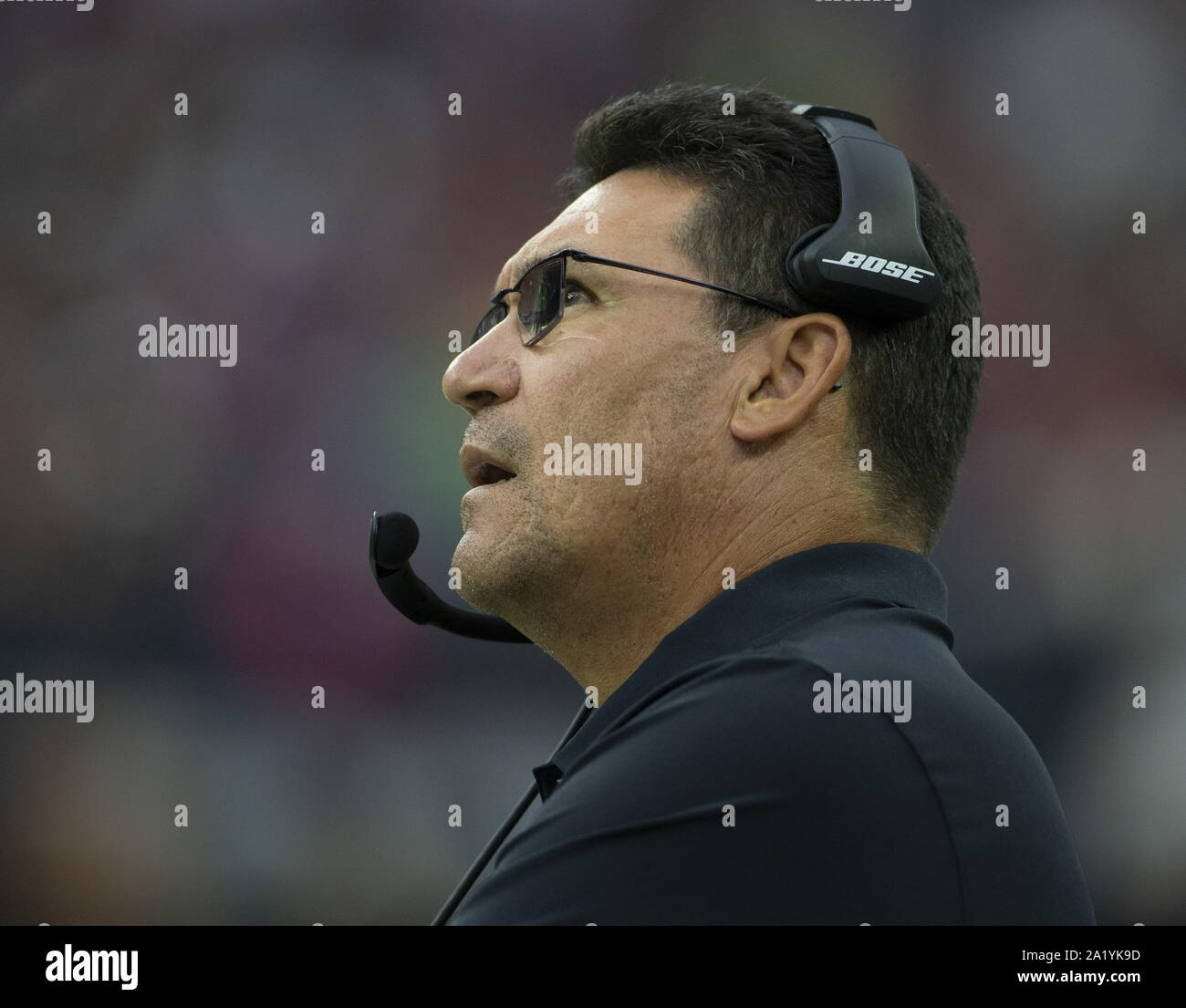 Carolina Panthers head coach Ron Rivera, left, signs an autograph before  the NFL football team's practice in Charlotte, N.C., Tuesday, Nov. 24,  2015. (AP Photo/Chuck Burton Stock Photo - Alamy