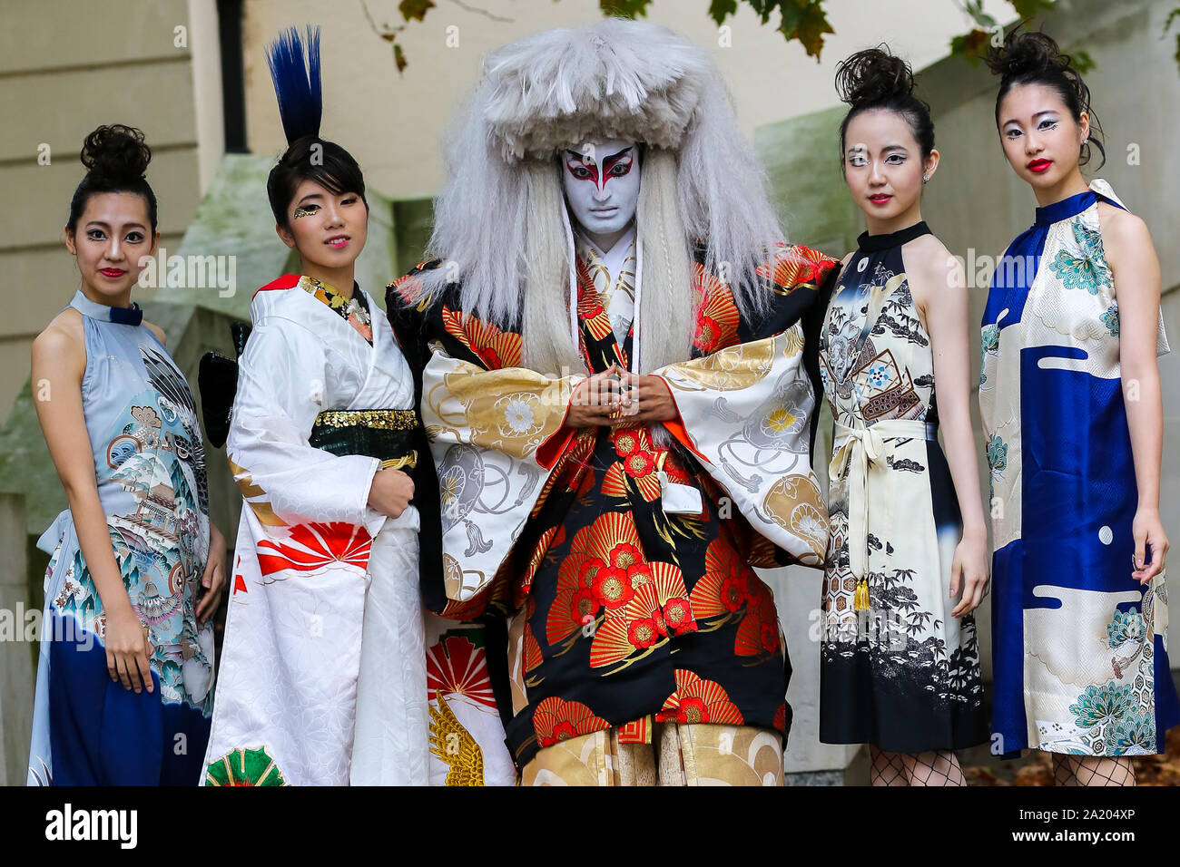 London, UK. 29th Sep, 2019. Performers are seen in Japanese costume during the annual Japan Matsuri festival.Festival of Japanese music, food and culture in London's Trafalgar Square, UK. Credit: SOPA Images Limited/Alamy Live News Stock Photo