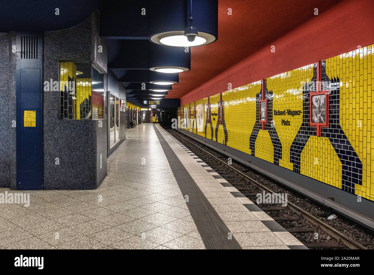 u bahnhof richard wagner platz