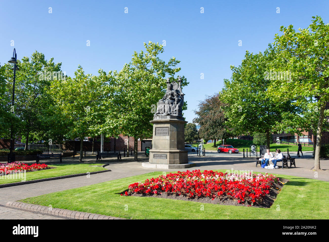 Queen Victoria Statue, Victoria Square, St Helens, Merseyside, England, United Kingdom Stock Photo