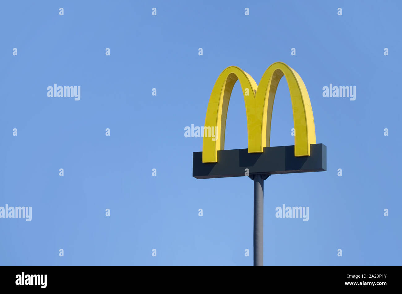 The of this company over. Макдональдс желтый. Макдональдс синий желтый. MCDONALD'S логотип 2022.